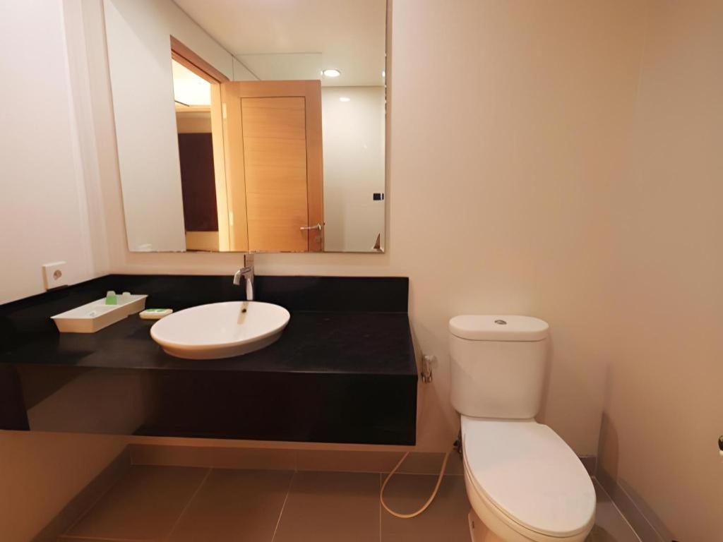 Laprima Hotel Flores Labuan Bajo Esterno foto